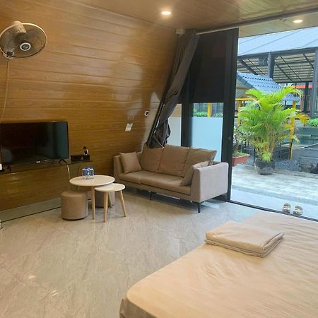 Sunny Bungalow & Hotel ニンビン エクステリア 写真
