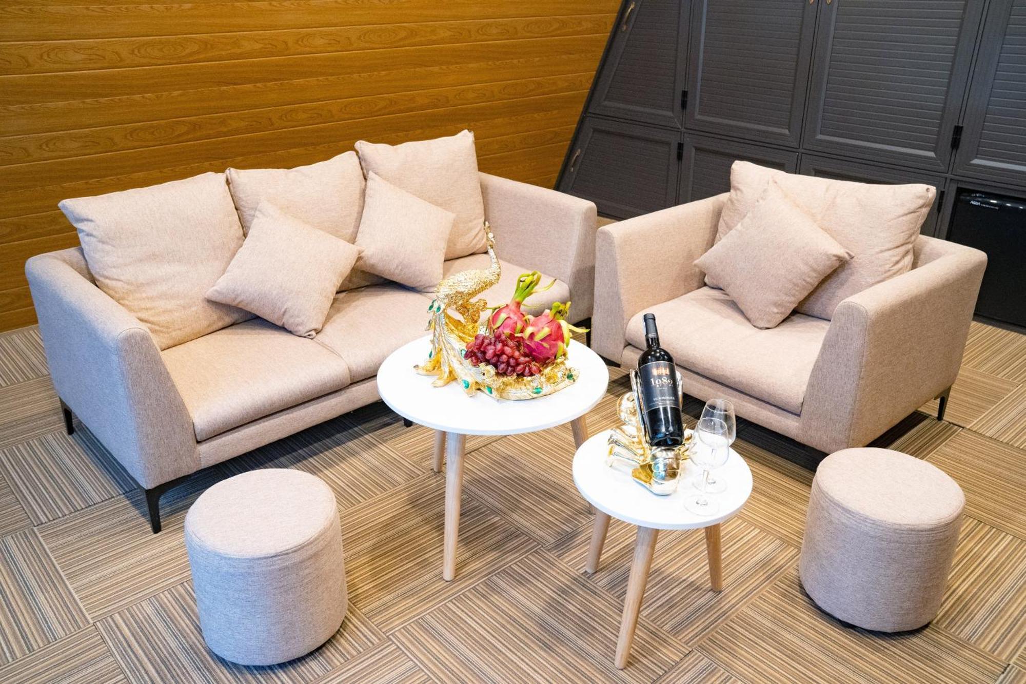 Sunny Bungalow & Hotel ニンビン エクステリア 写真