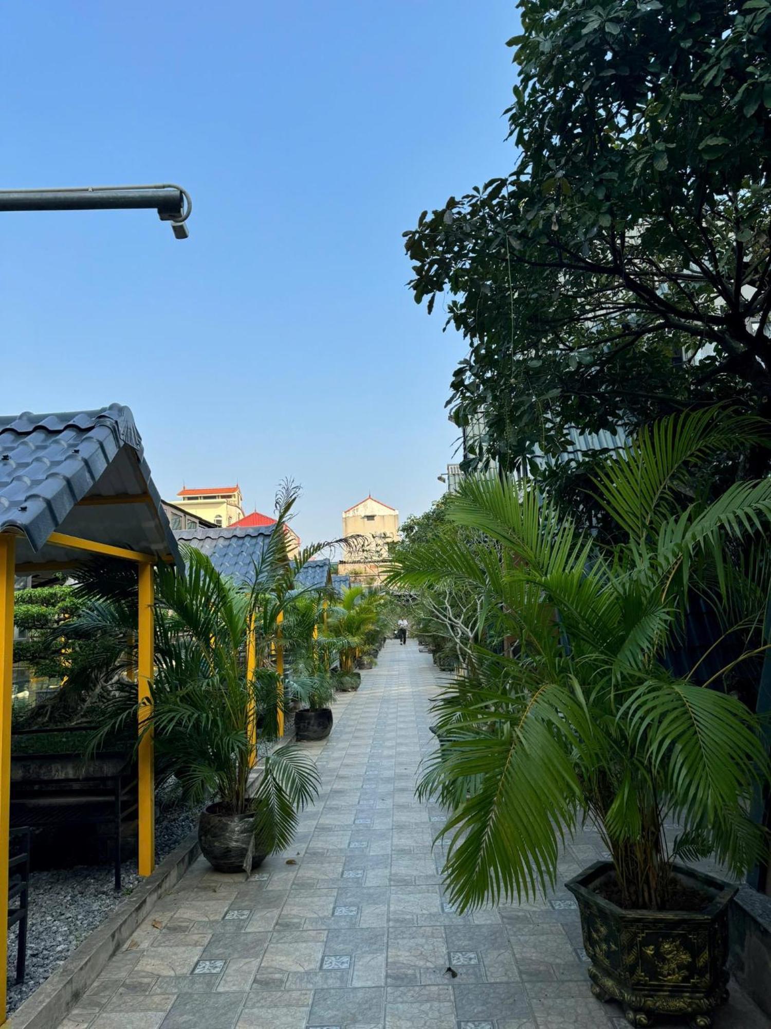 Sunny Bungalow & Hotel ニンビン エクステリア 写真