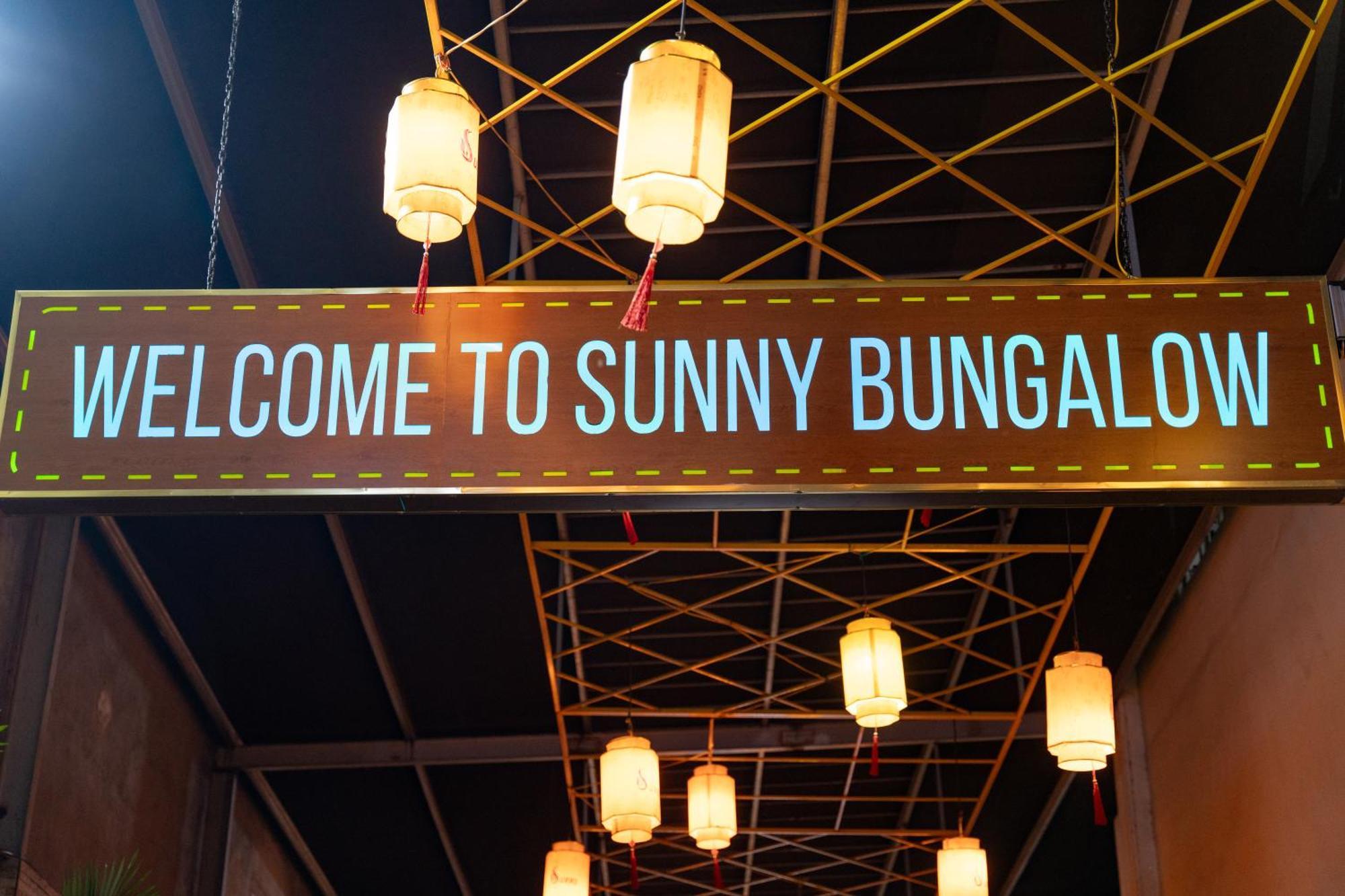 Sunny Bungalow & Hotel ニンビン エクステリア 写真